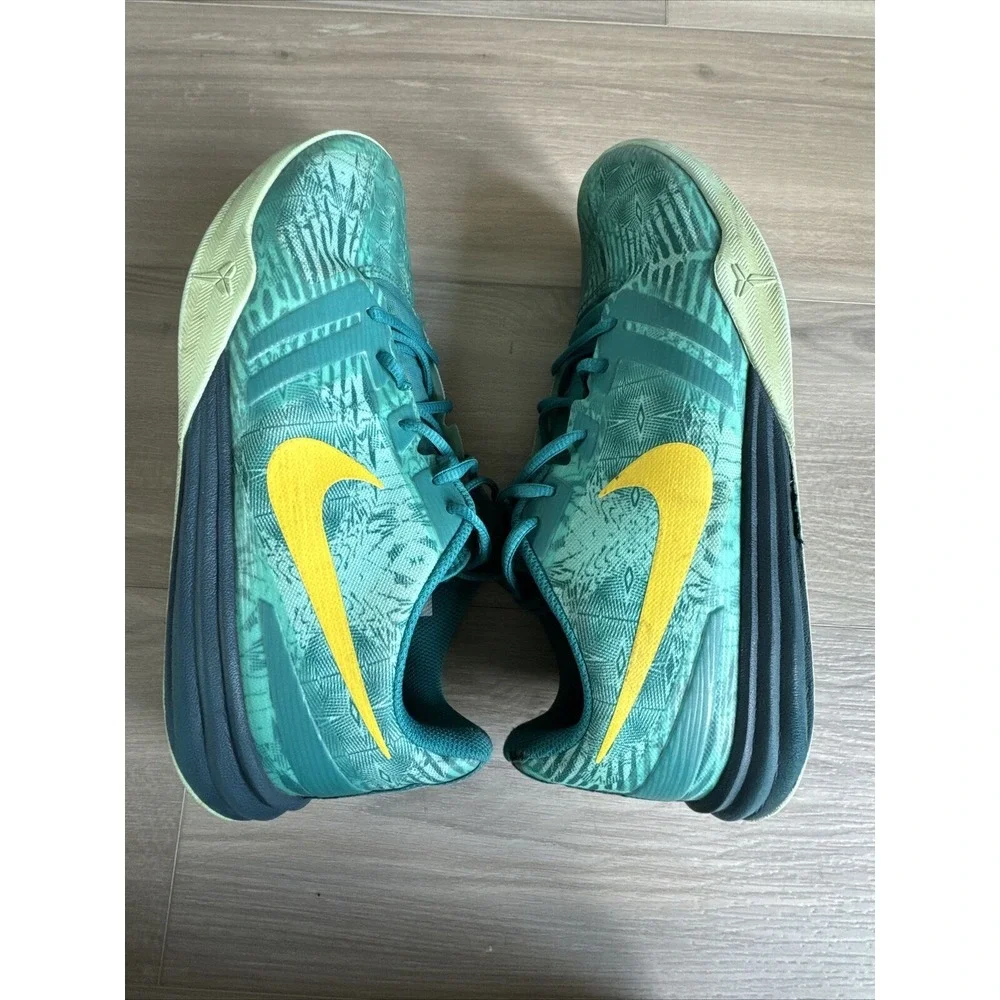 Nike KB Mentality 